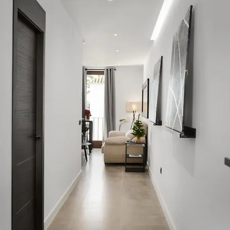 Apartment Ct 302 - Faro's Puerto Banus Boutique *