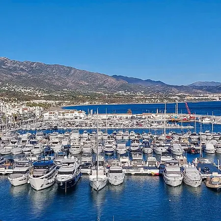 Ct 302 - Faro's Puerto Banus Boutique *